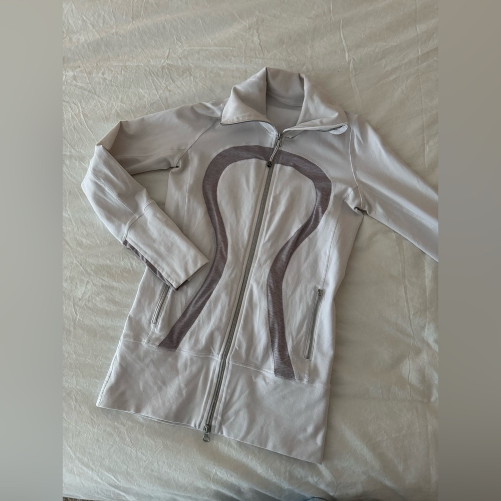 Lululemon stride jacket / sweater - Picture 1 of 7